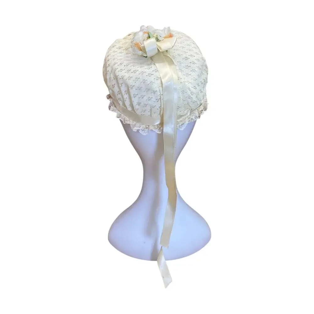 Vintage 1950s Lace Juliet Cap | Ivory Ribbon Tie Bridal Hat - Picture 3 of 7